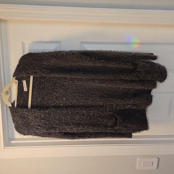 Abercrombie & Fitch Fuzzy Cardigan - Picture 1 of 3